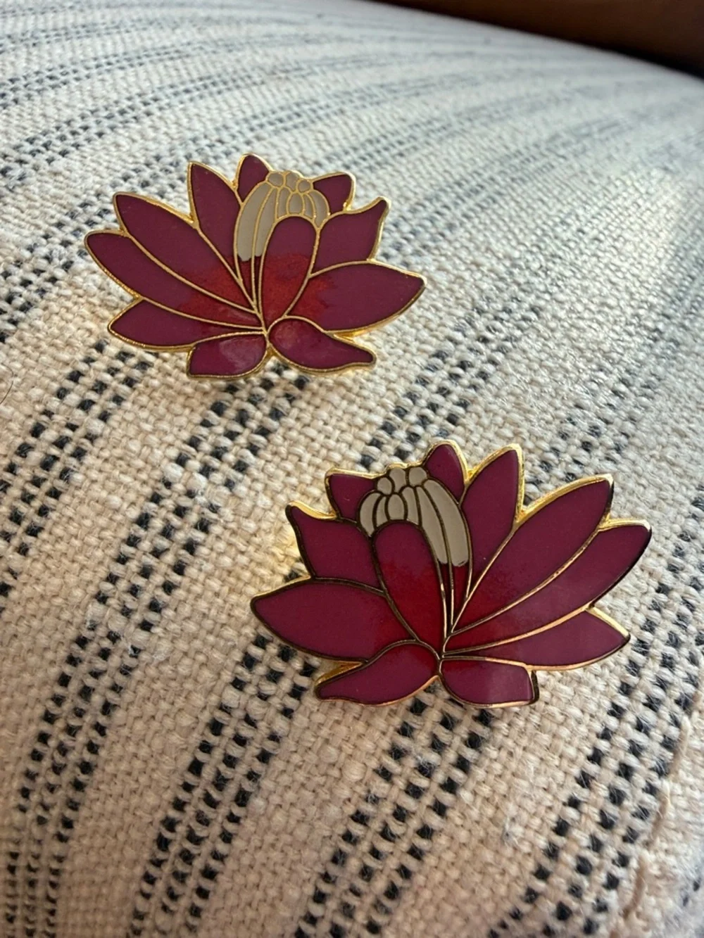 Laurel Burch “Pond Lily”Enamel Stud Earrings, collectors piece.